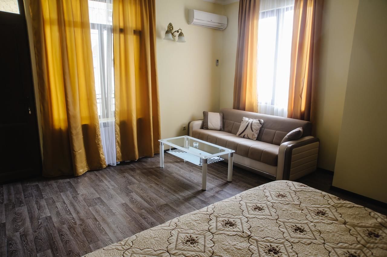 Отель Hotel Chveni Ezo Кобулети-20
