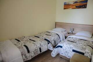 Отель Hotel Chveni Ezo Кобулети Семейный люкс-2