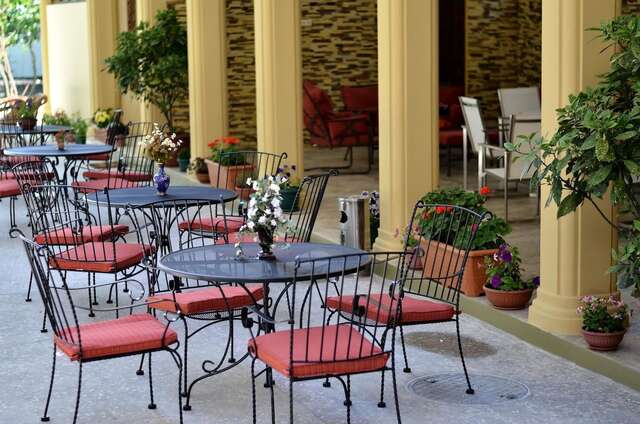 Отель Hotel Chveni Ezo Кобулети-12