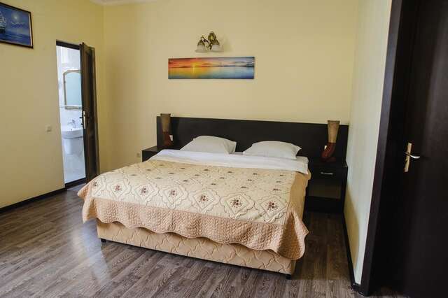 Отель Hotel Chveni Ezo Кобулети-10